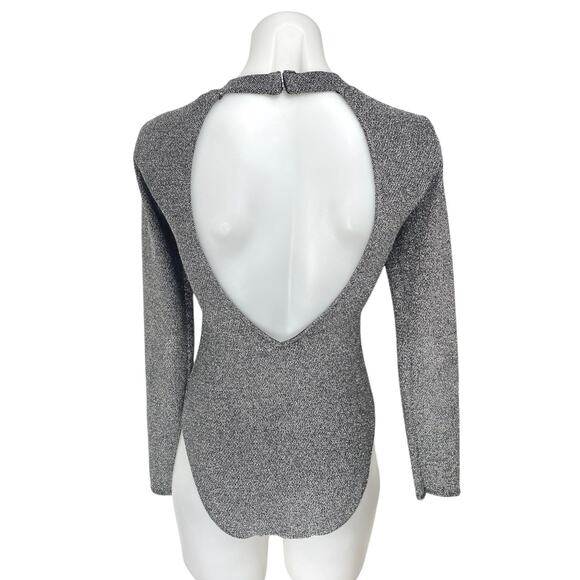 H&M Silver Metallic Long Sleeve Open Back Cutout Crew Neck Bodysuit Top Size S - Picture 2 of 5
